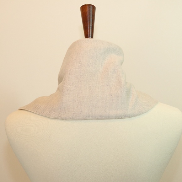 Coach Wool Scarf Logos - Picture 6 of 7